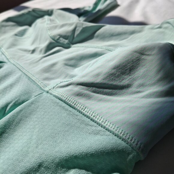 Lululemon Tank Top - Picture 3 of 6